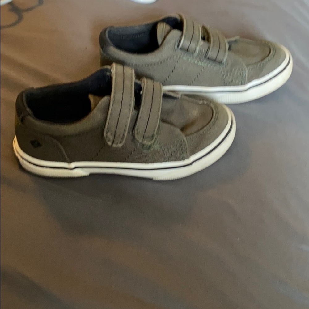 Toddler Sperrys Size 8